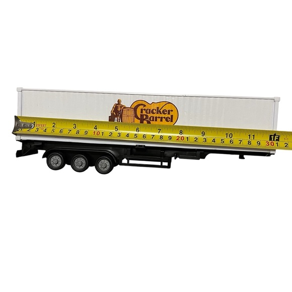 Cracker Barrel Old Country Store 12” Delivery Truck Tractor Trailer Toy - Picture 7 of 7
